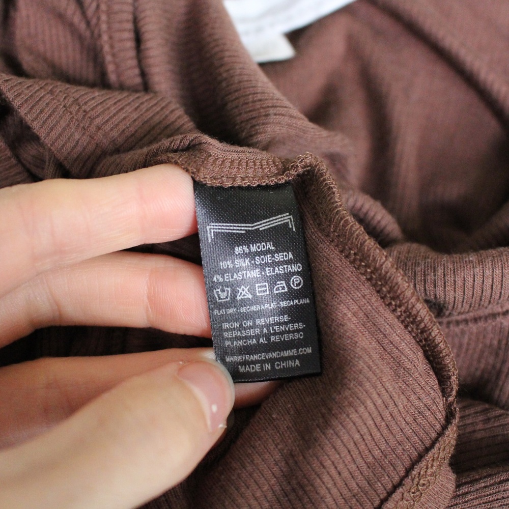 Marie France Van Damme Cardi + Tank - Picture 8 of 8